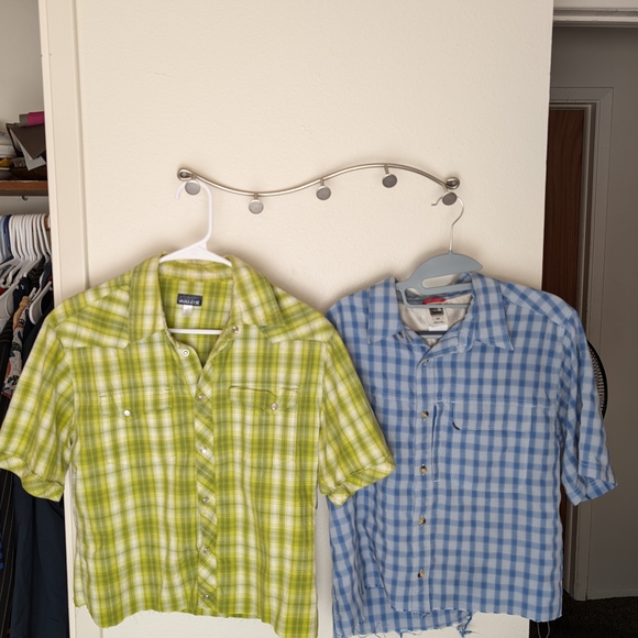 Hurley, Thrashed Snap Button Down Men's Size Small. Plaid Green And White - Picture 1 of 14